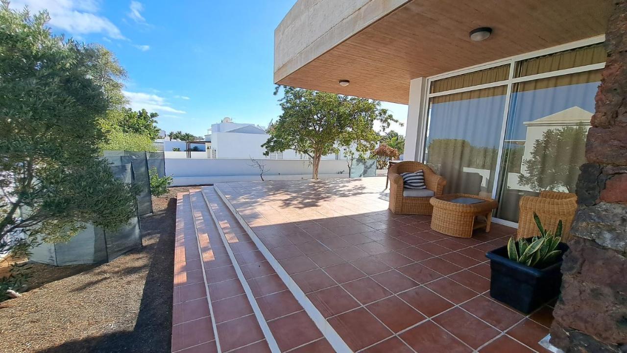 Casa Costa Volcan Teguise  Extérieur photo